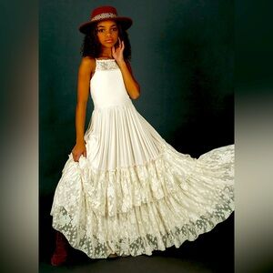 Joyfolie Catrina Dress in Cream Size 10